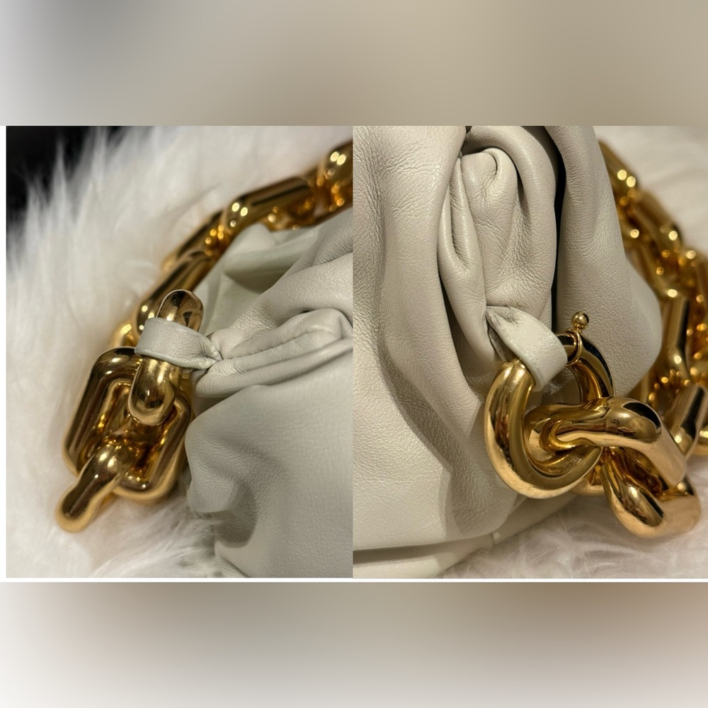 🎀Bottega Veneta Chain Pouch🎀 - Picture 15 of 16